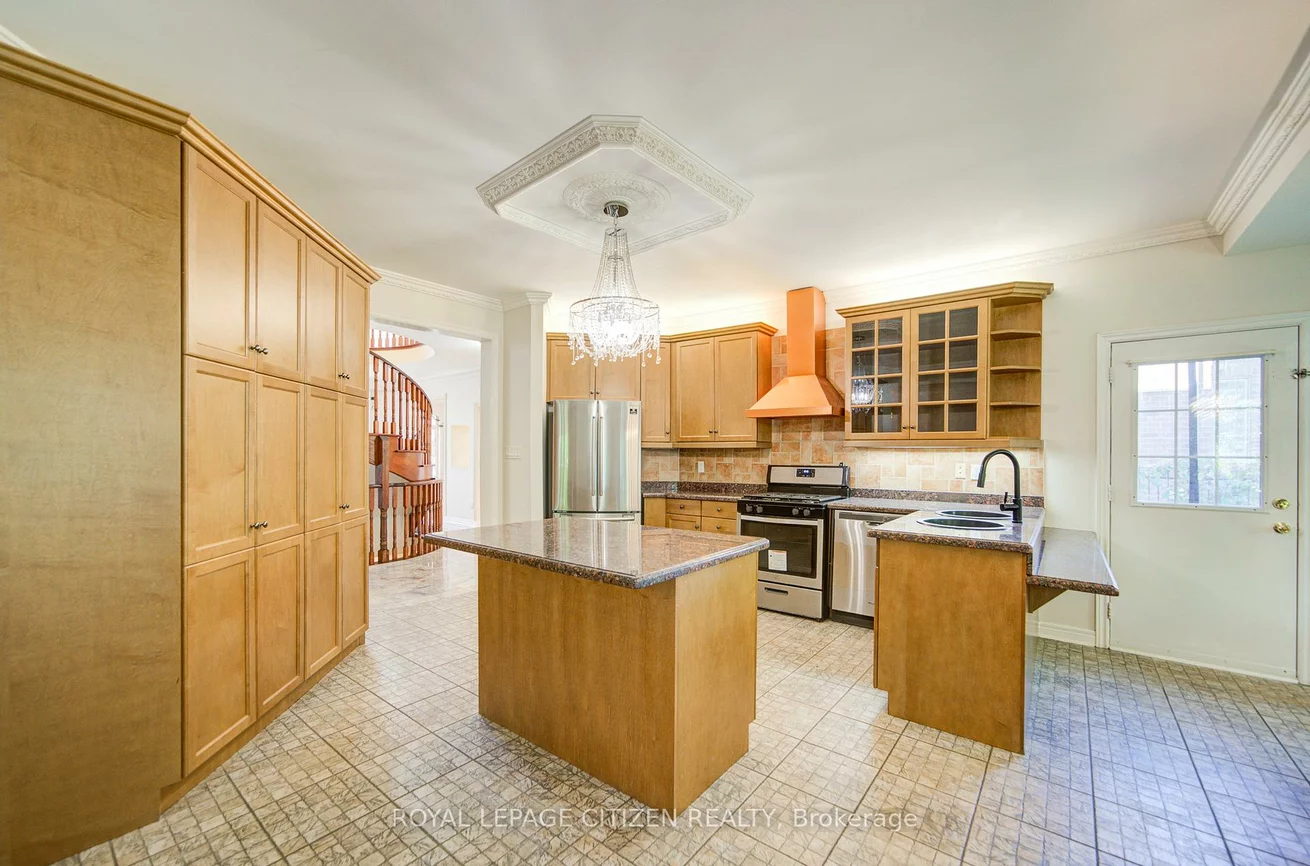 180, Kimber, East Woodbridge, Vaughan