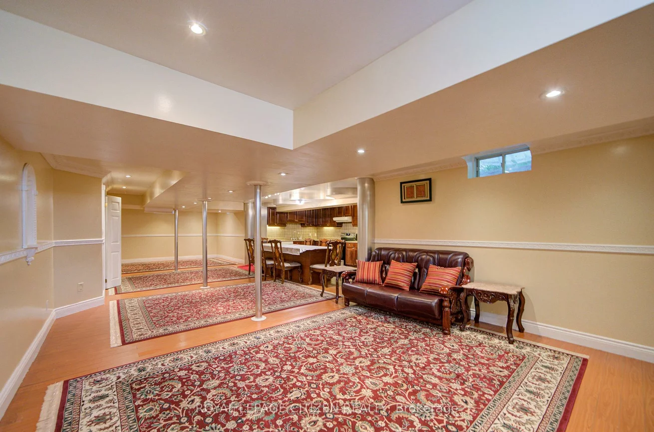 180, Kimber, East Woodbridge, Vaughan