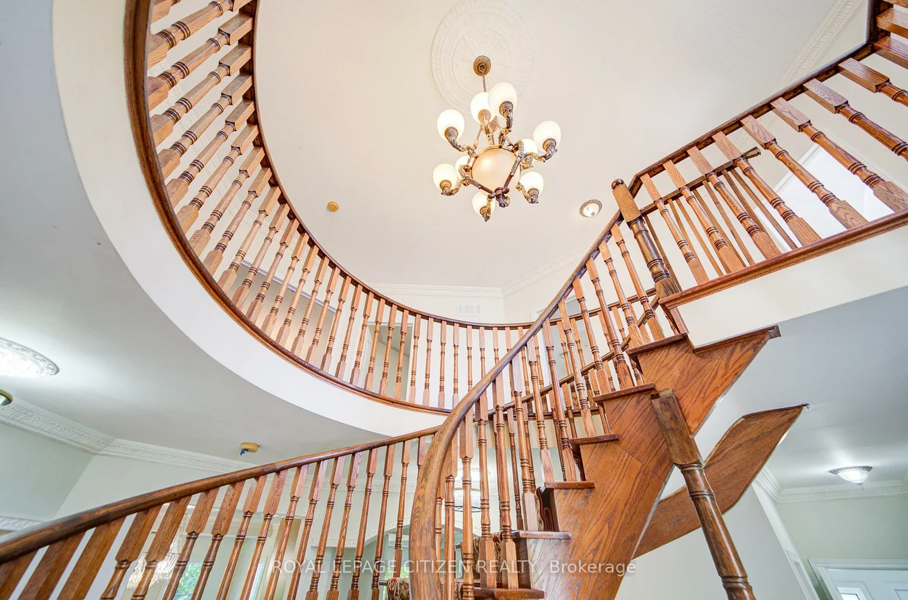 180, Kimber, East Woodbridge, Vaughan