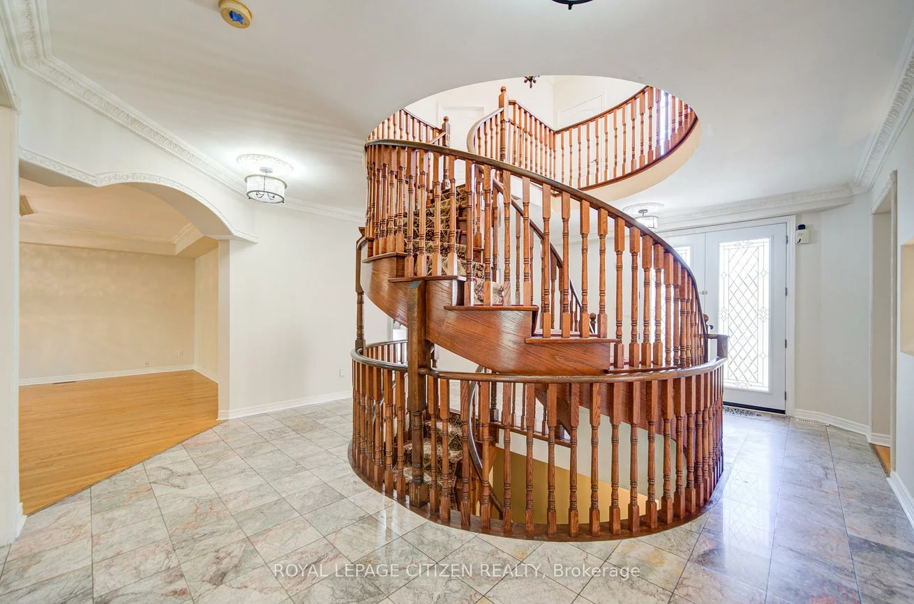 180, Kimber, East Woodbridge, Vaughan