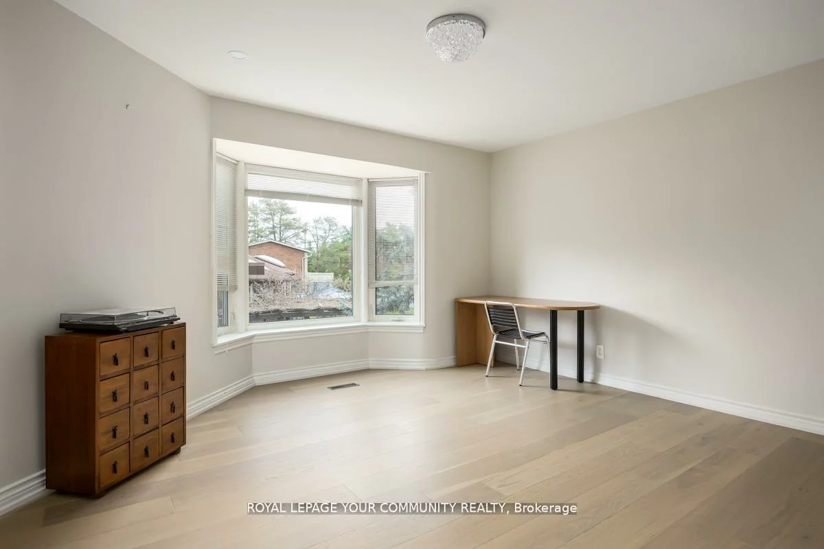 117, Hayhoe, East Woodbridge, Vaughan