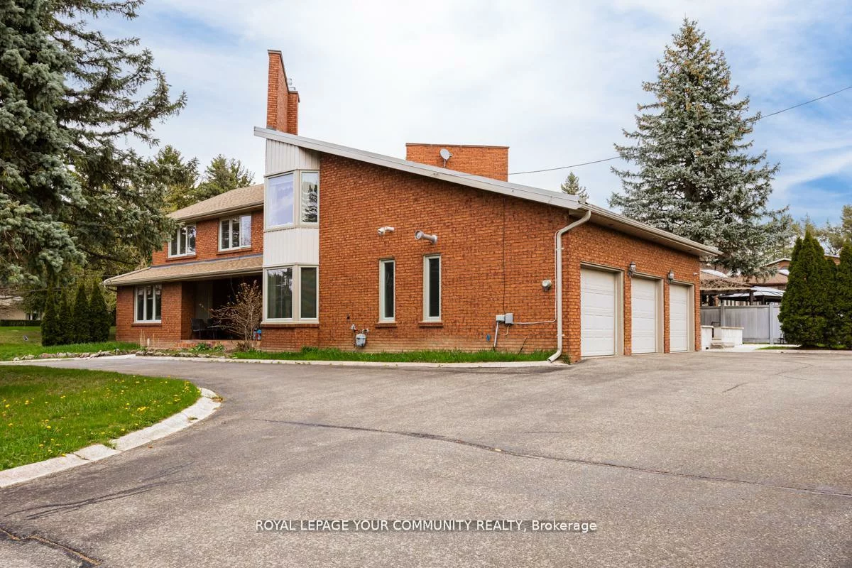 117, Hayhoe, East Woodbridge, Vaughan