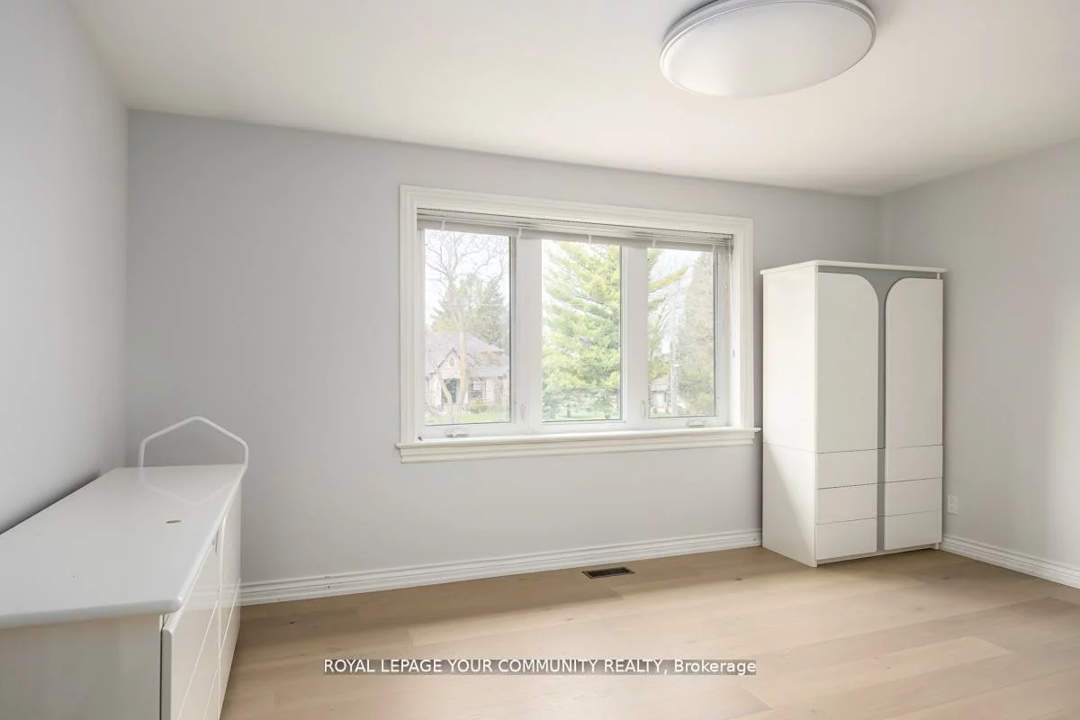 117, Hayhoe, East Woodbridge, Vaughan