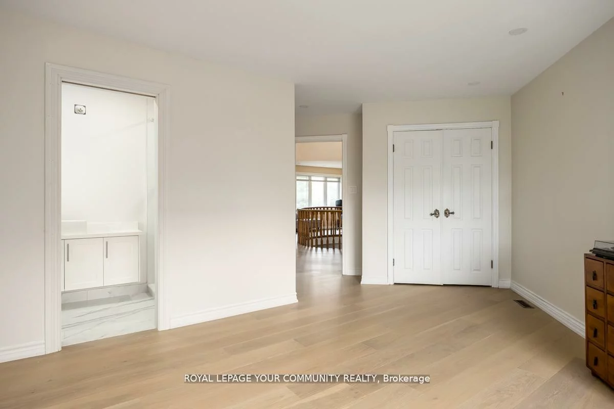 117, Hayhoe, East Woodbridge, Vaughan