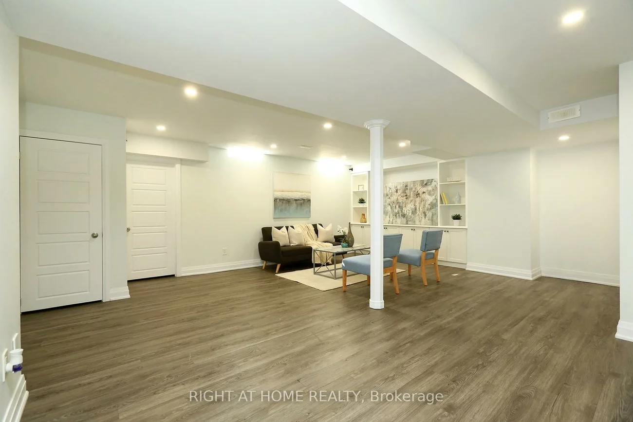 63, East's Corner, Kleinburg, Vaughan