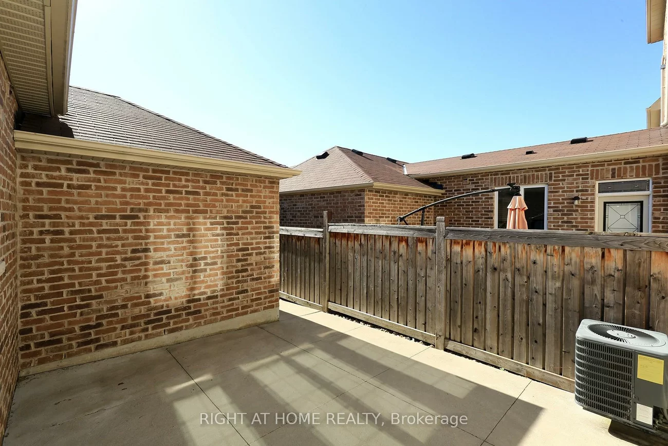 63, East's Corner, Kleinburg, Vaughan