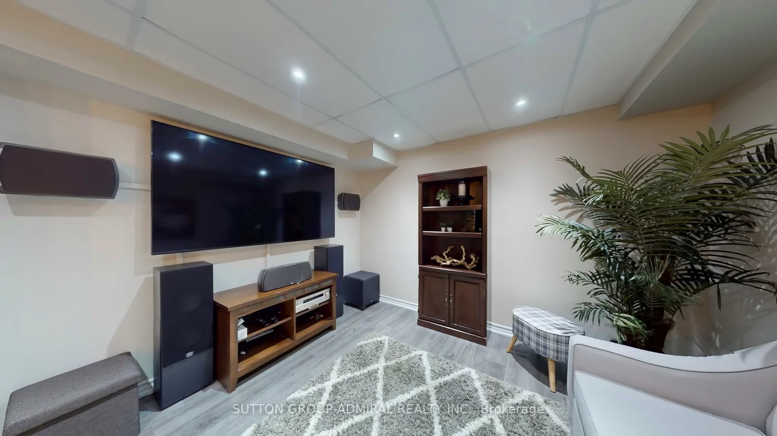 222, Hollywood Hill, Vellore Village, Vaughan