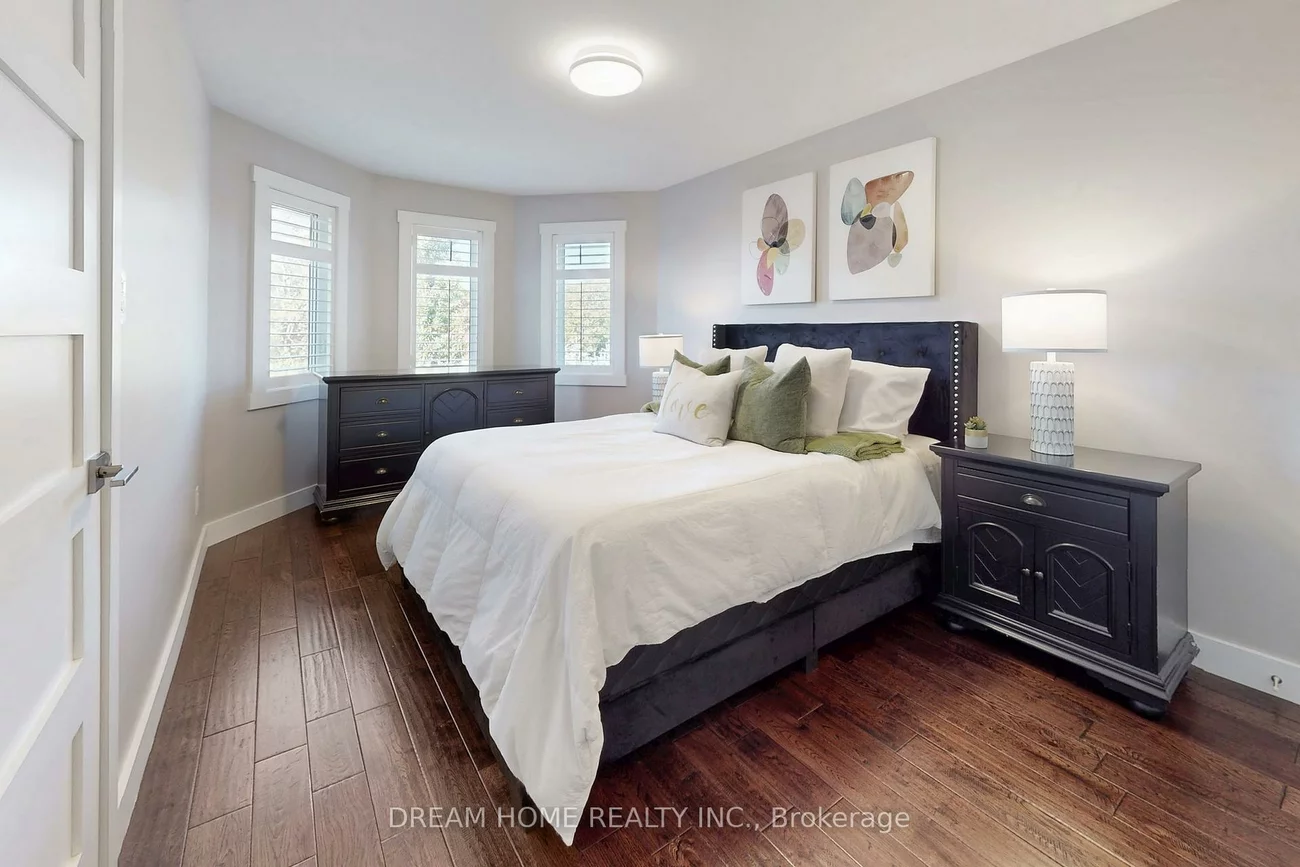 47, Venetian, East Woodbridge, Vaughan