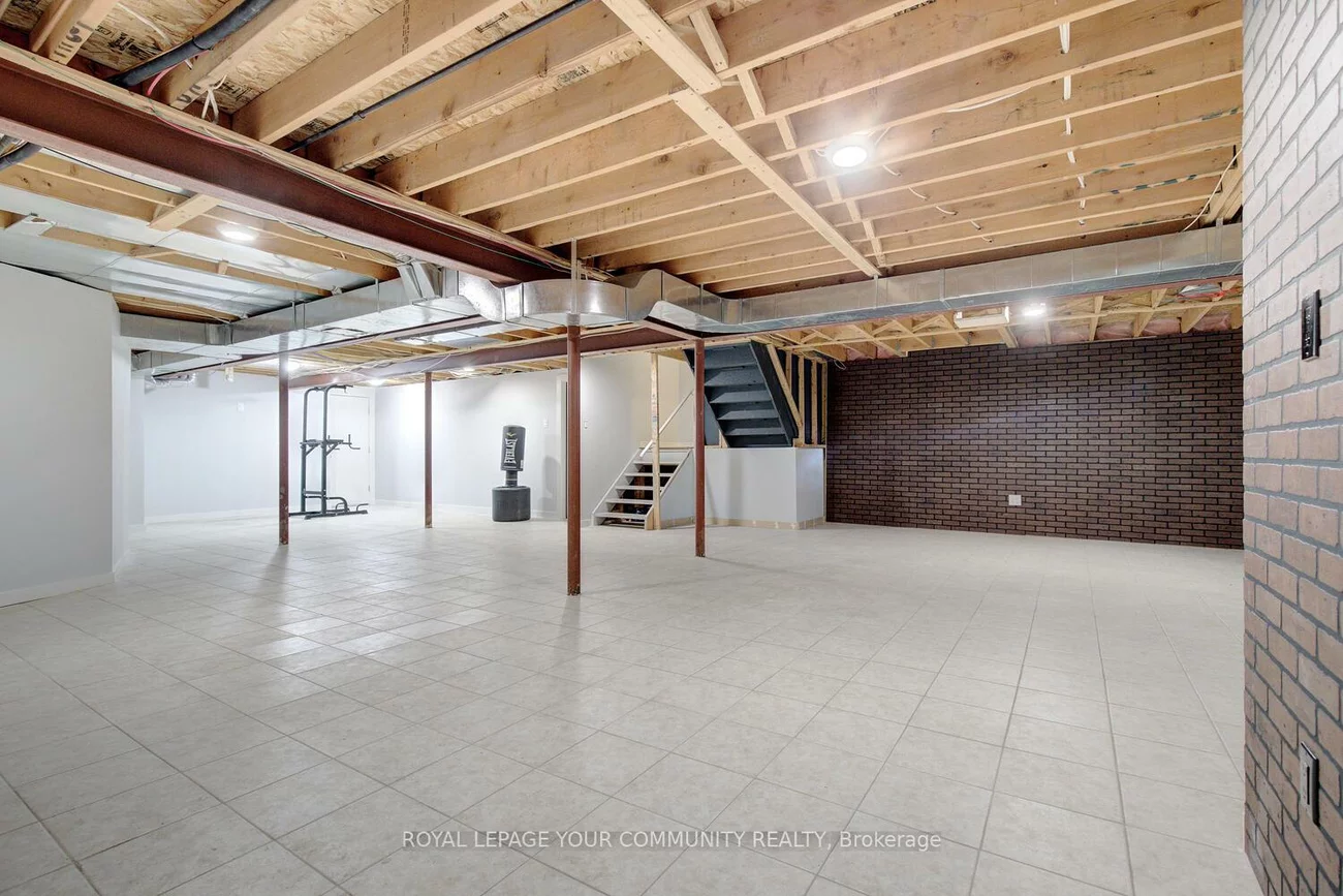 108, Kirkbride, Maple, Vaughan