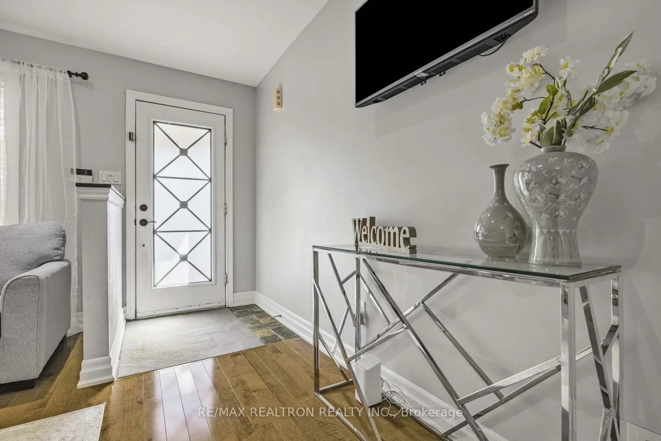 287, Wildberry, Vellore Village, Vaughan