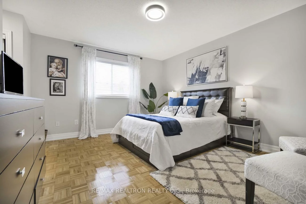 287, Wildberry, Vellore Village, Vaughan