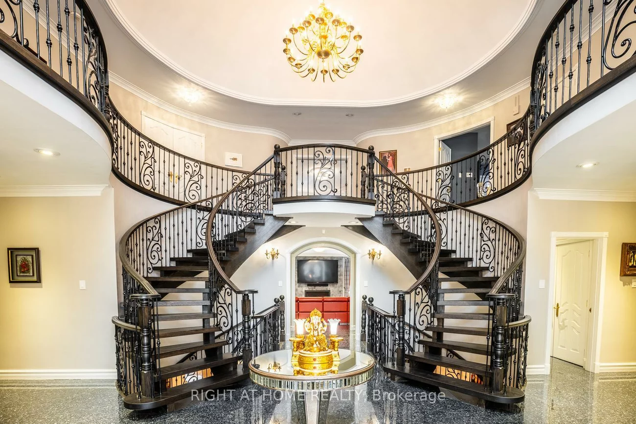 38, Sugarbush, East Woodbridge, Vaughan