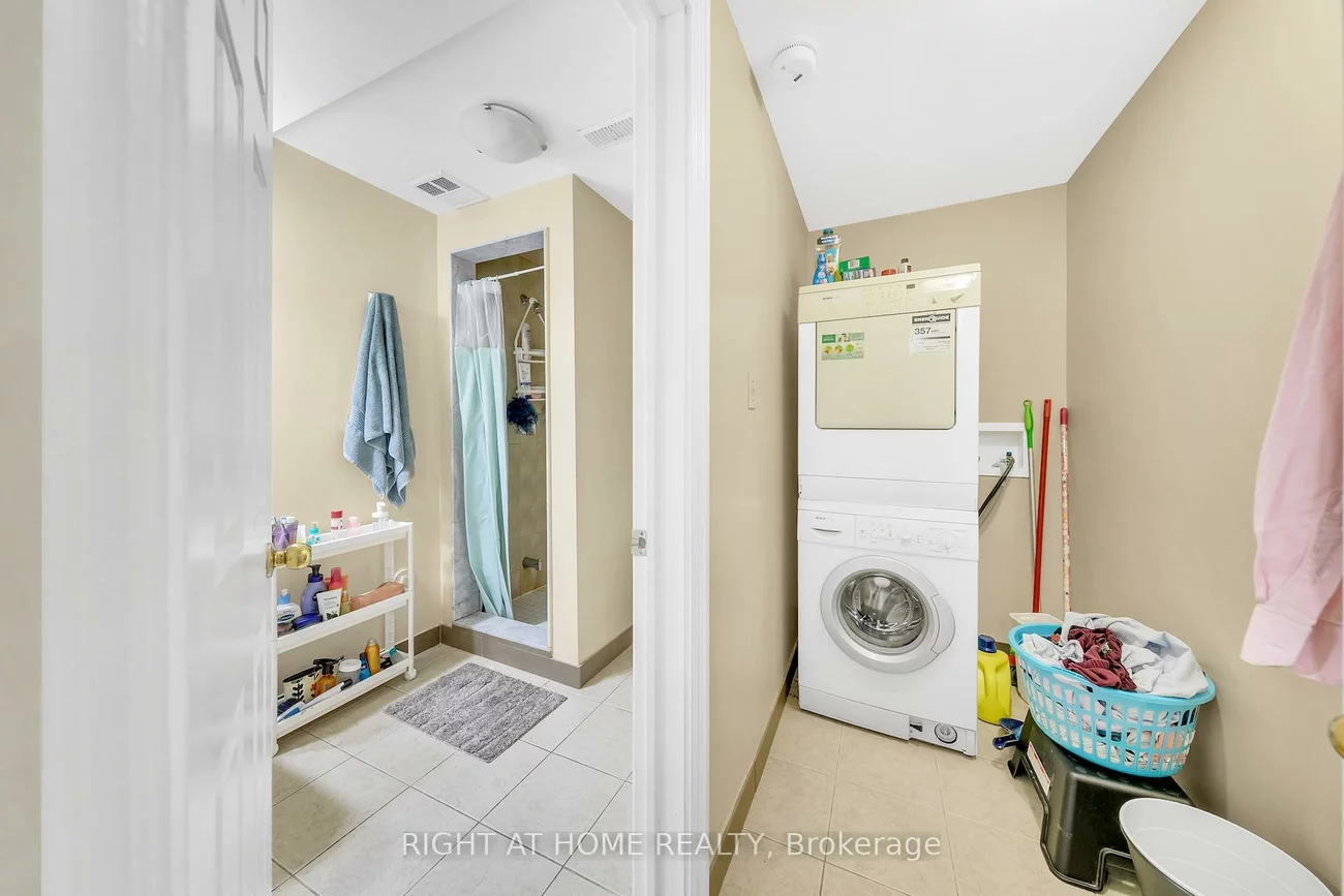 8, Terra, East Woodbridge, Vaughan