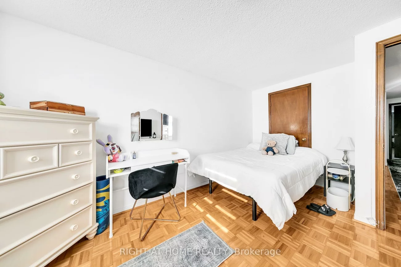 8, Terra, East Woodbridge, Vaughan