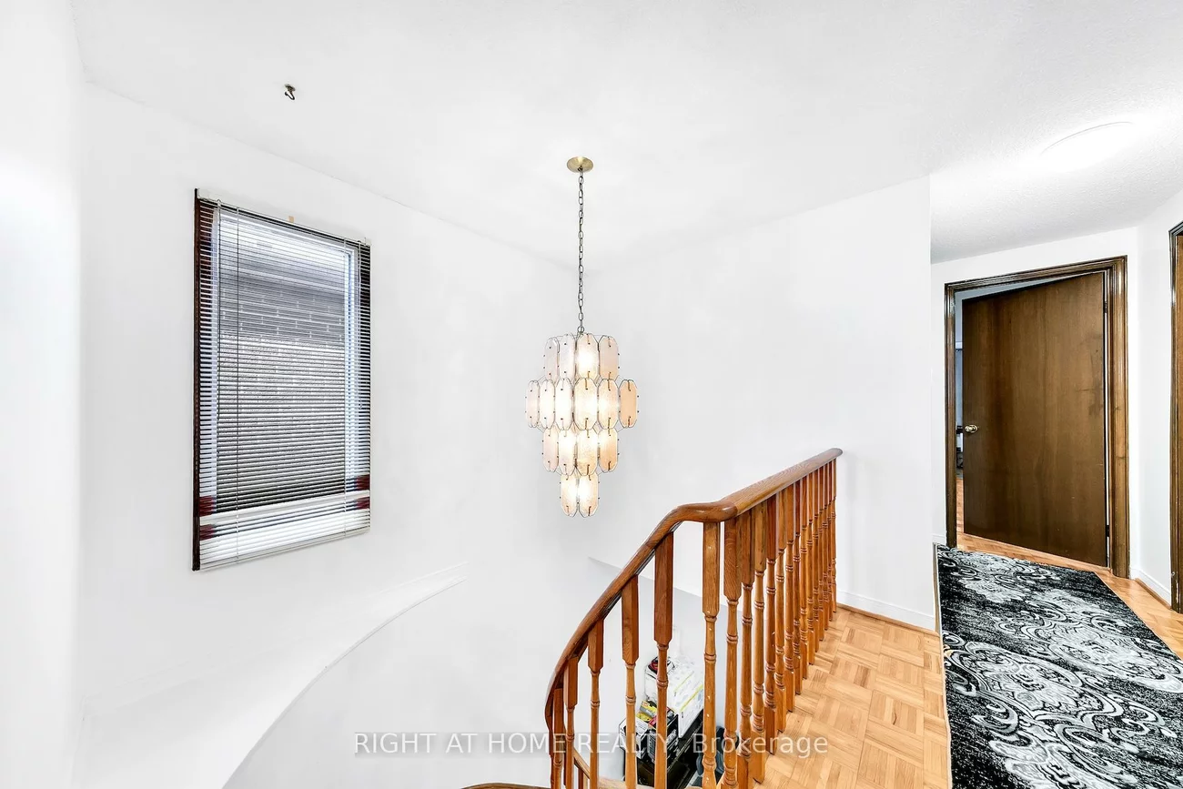 8, Terra, East Woodbridge, Vaughan