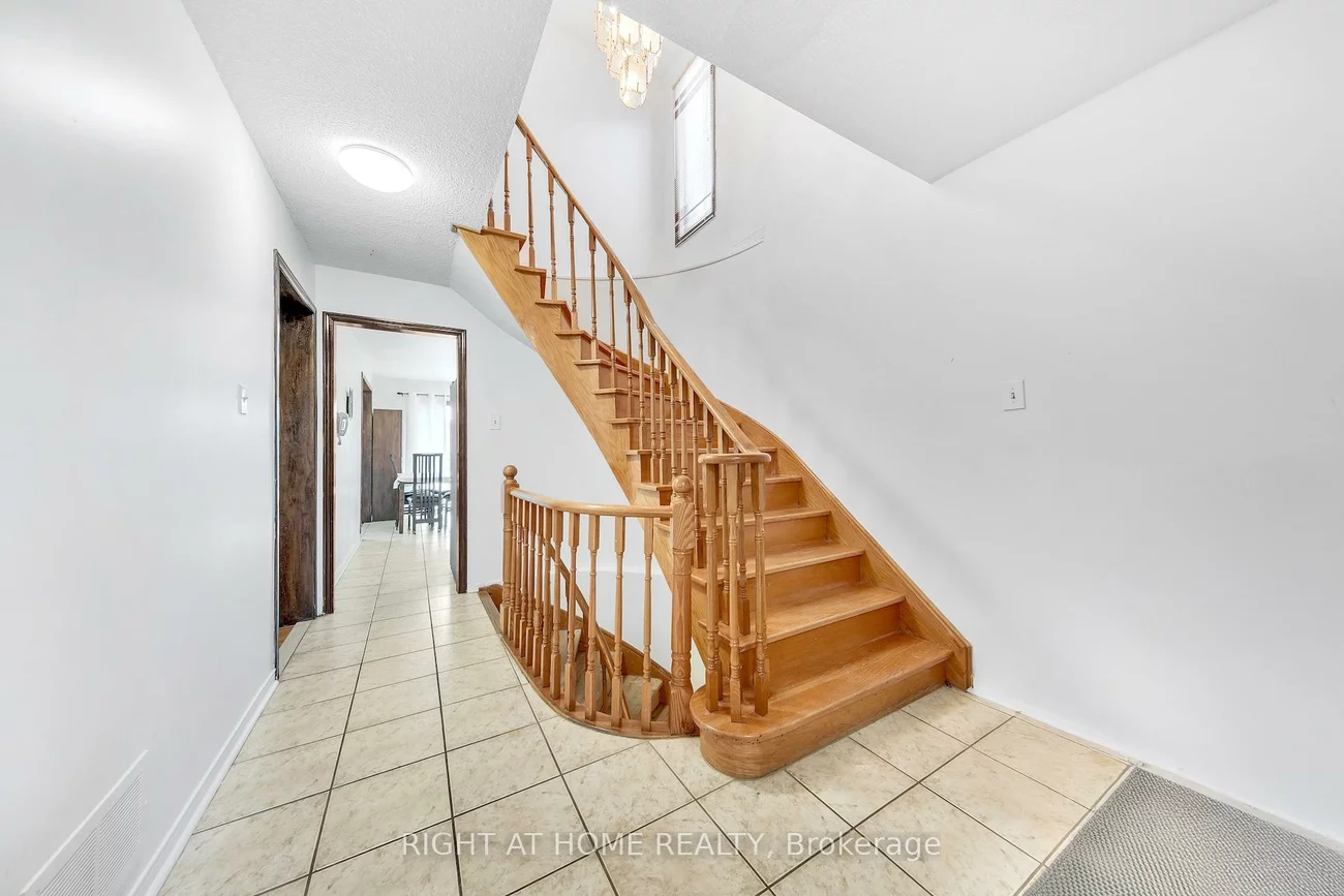 8, Terra, East Woodbridge, Vaughan