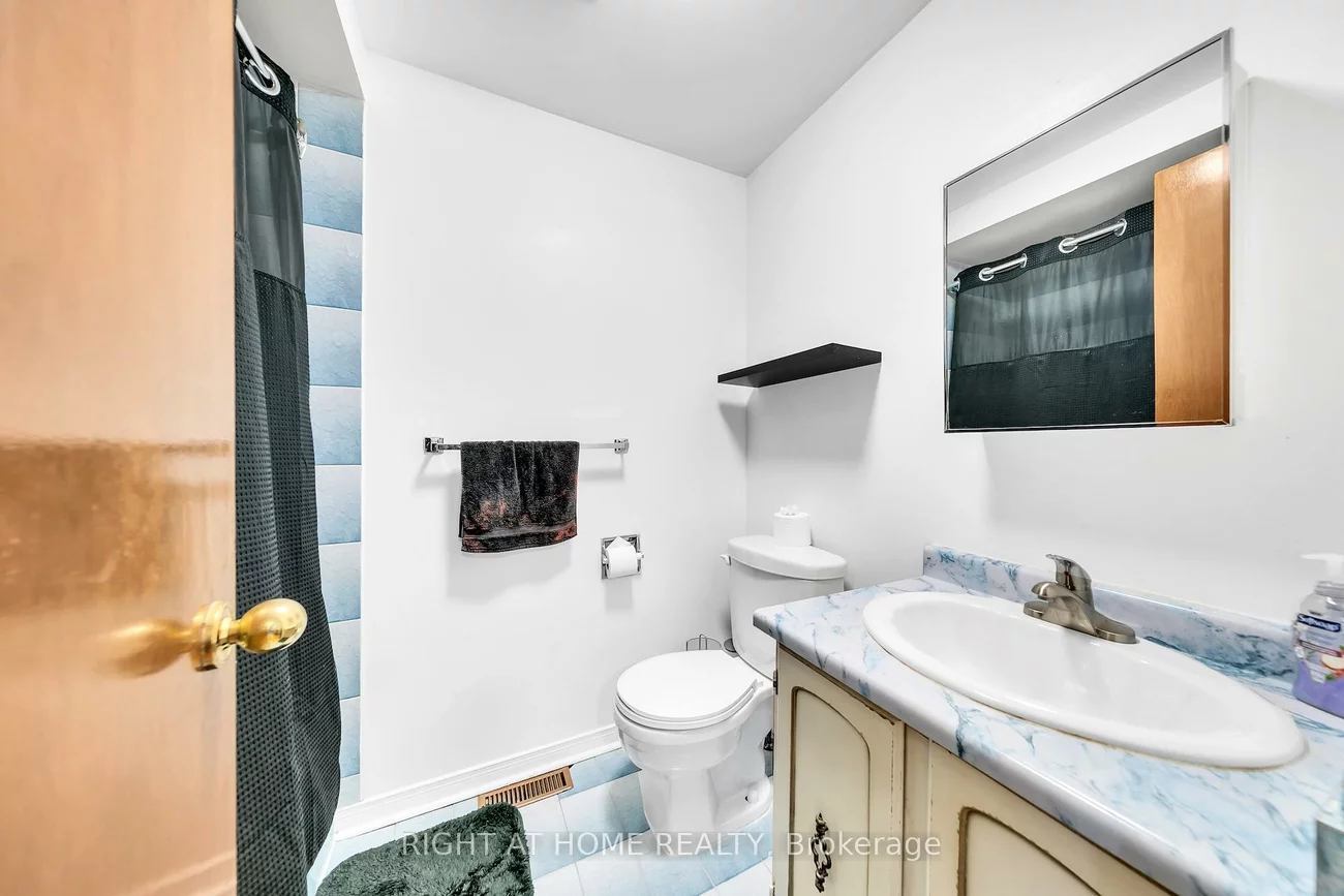 8, Terra, East Woodbridge, Vaughan