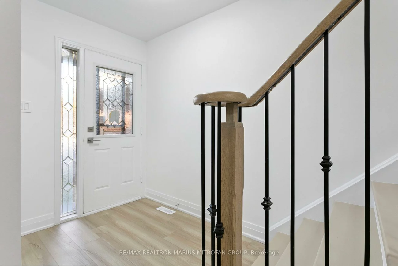 161, Joanna, Crestwood-Springfarm-Yorkhill, Vaughan