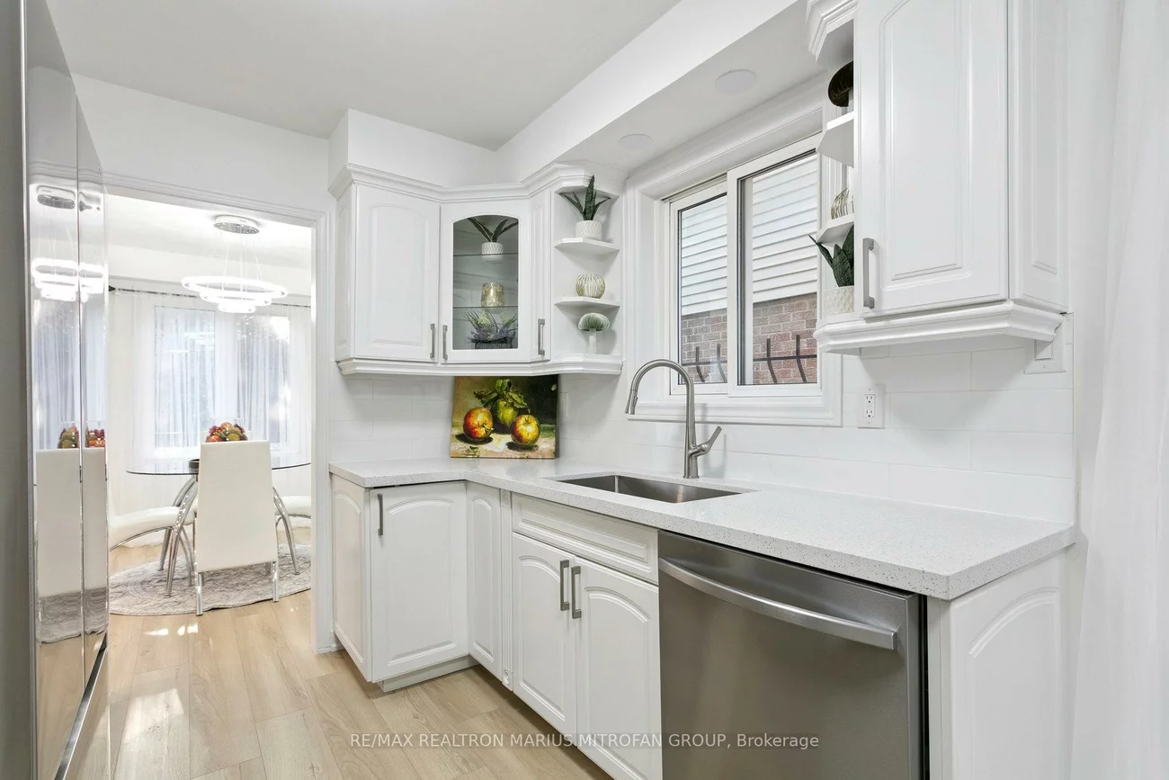 161, Joanna, Crestwood-Springfarm-Yorkhill, Vaughan