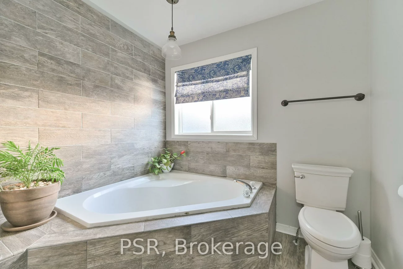 35, Arundel, Vellore Village, Vaughan