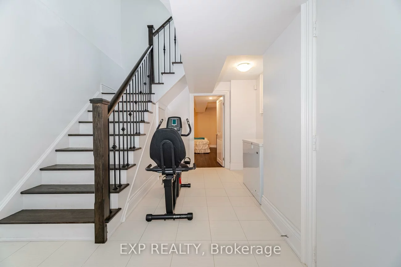 190, Torrey Pines, Kleinburg, Vaughan