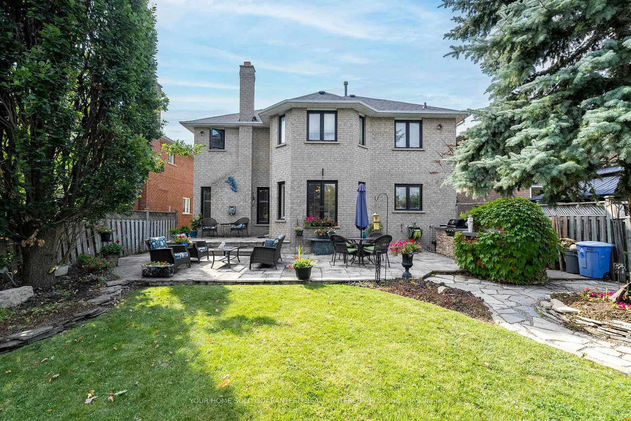 19, Mandolin, West Woodbridge, Vaughan