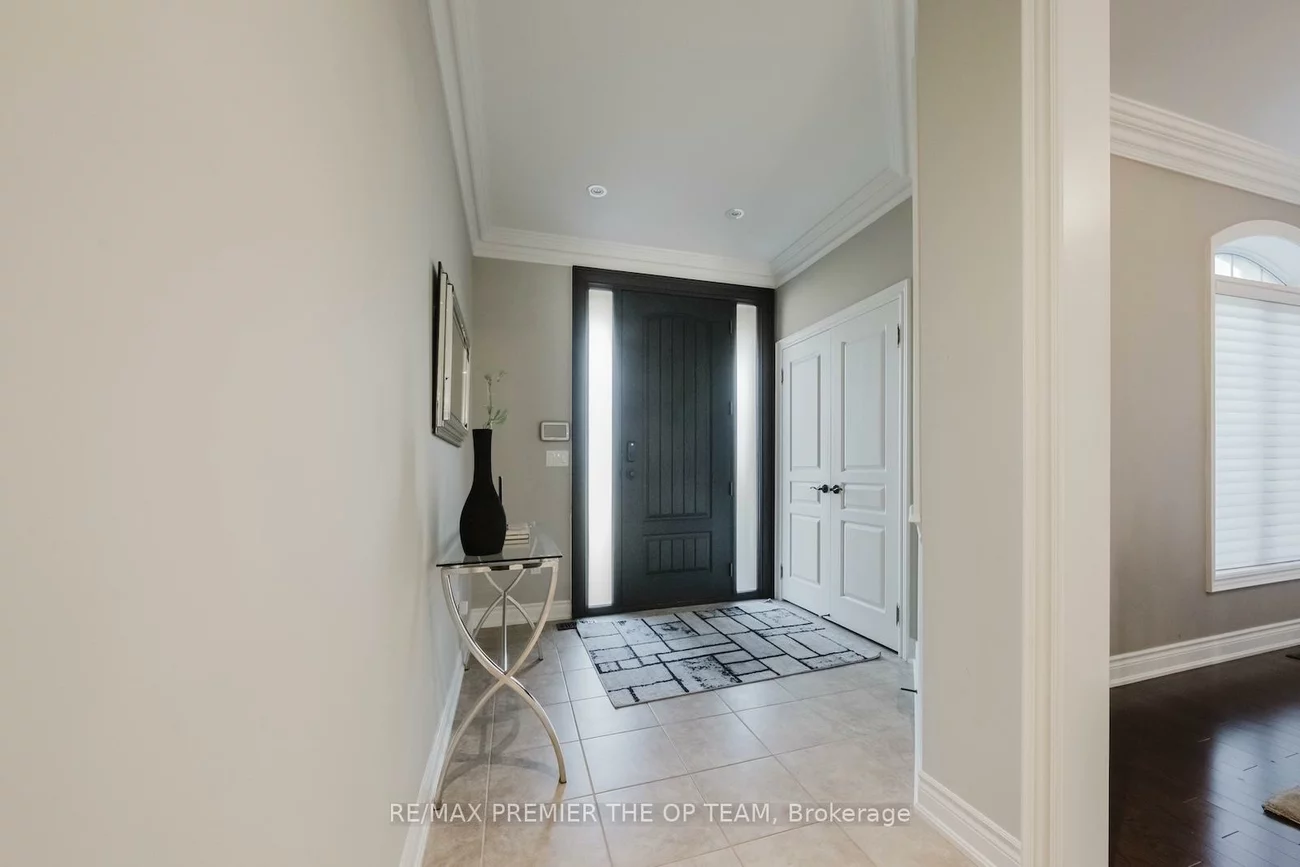 226, Via Borghese, Vellore Village, Vaughan
