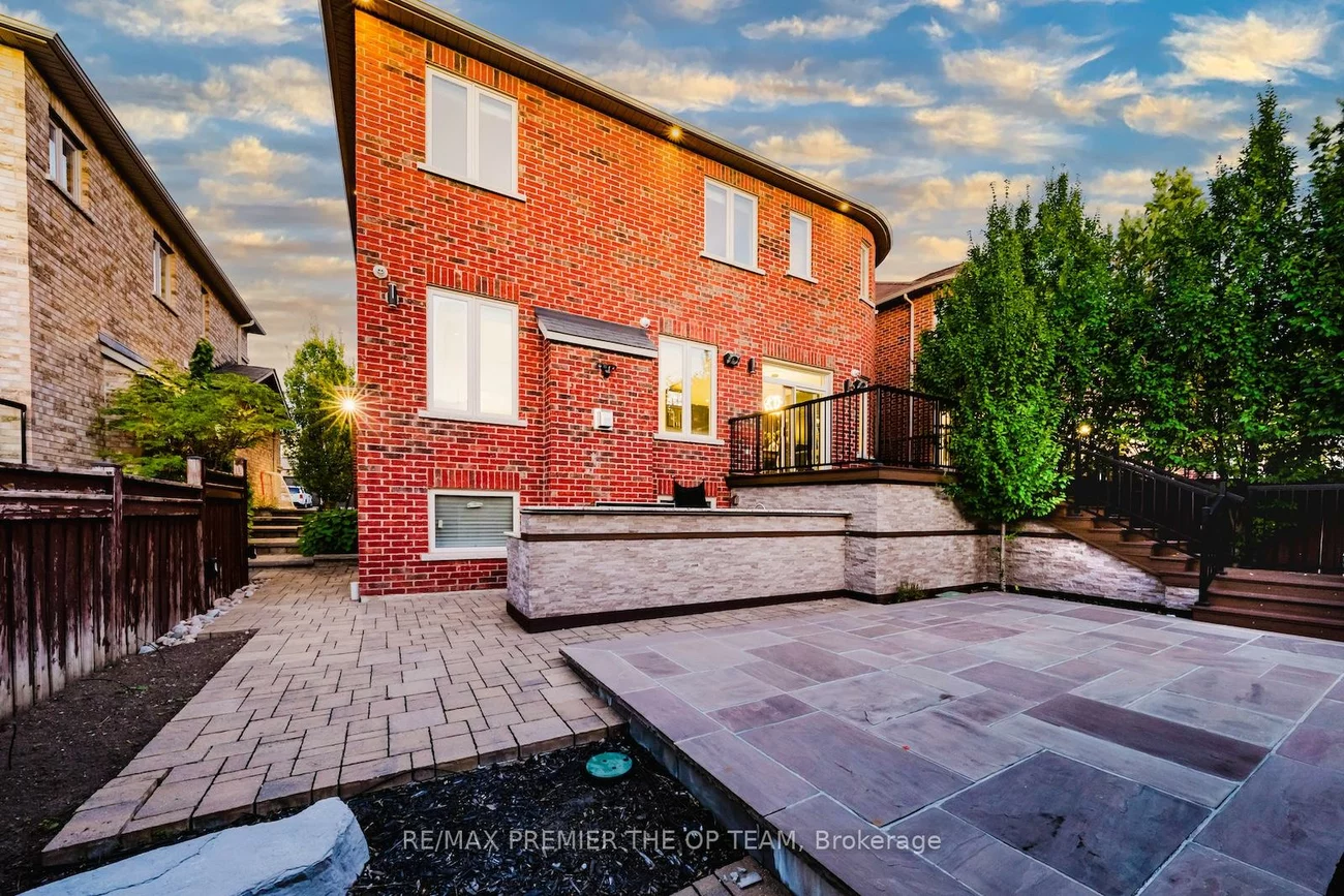 226, Via Borghese, Vellore Village, Vaughan