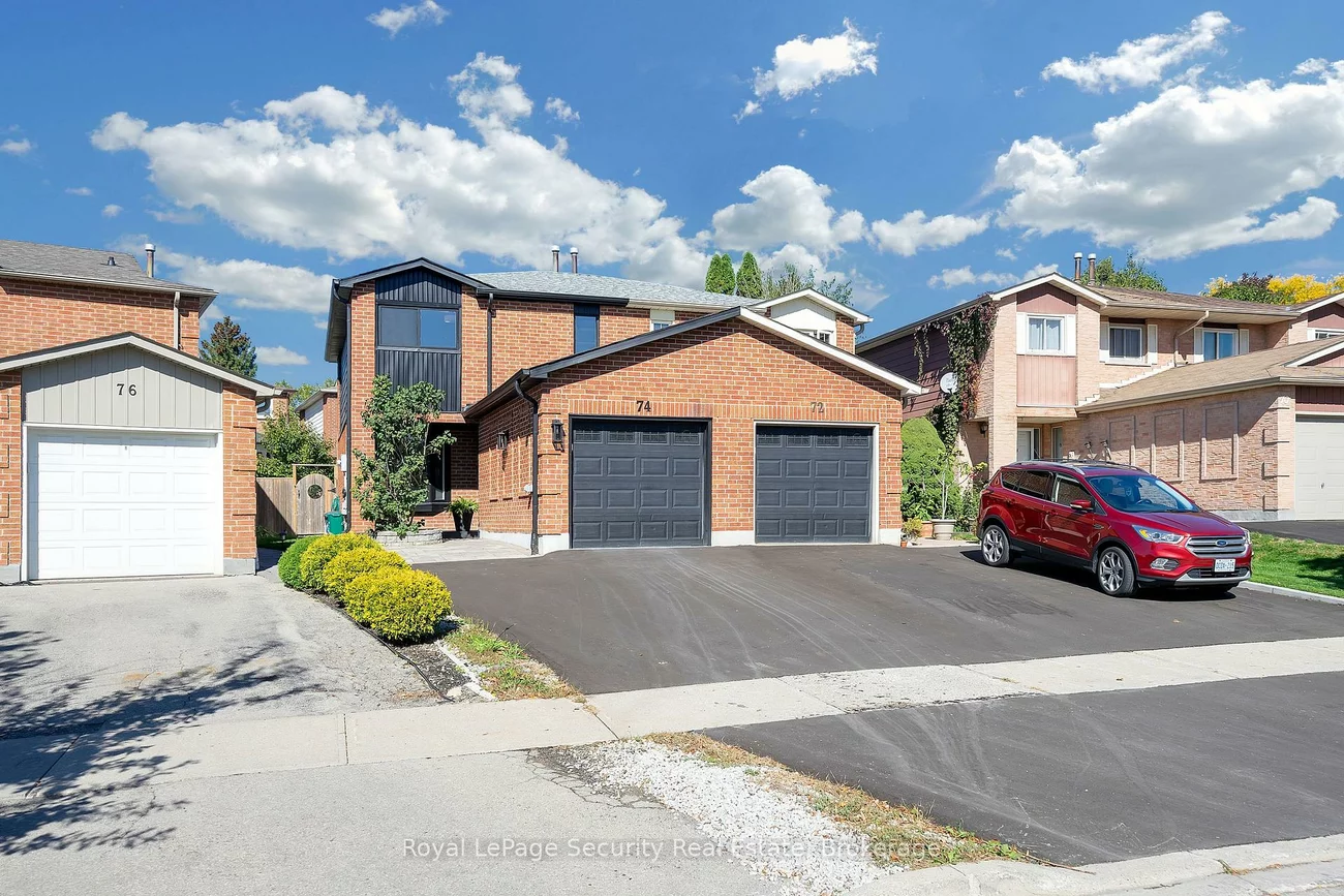 74, Andrea, East Woodbridge, Vaughan
