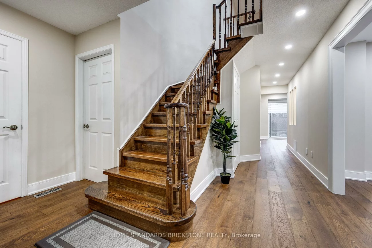 45, Spring Gate, Crestwood-Springfarm-Yorkhill, Vaughan