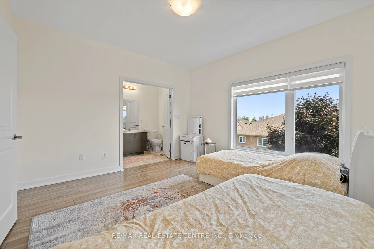 53, Benoit, Vellore Village, Vaughan