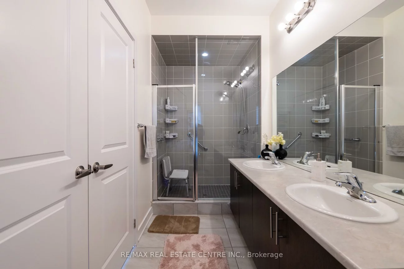 53, Benoit, Vellore Village, Vaughan