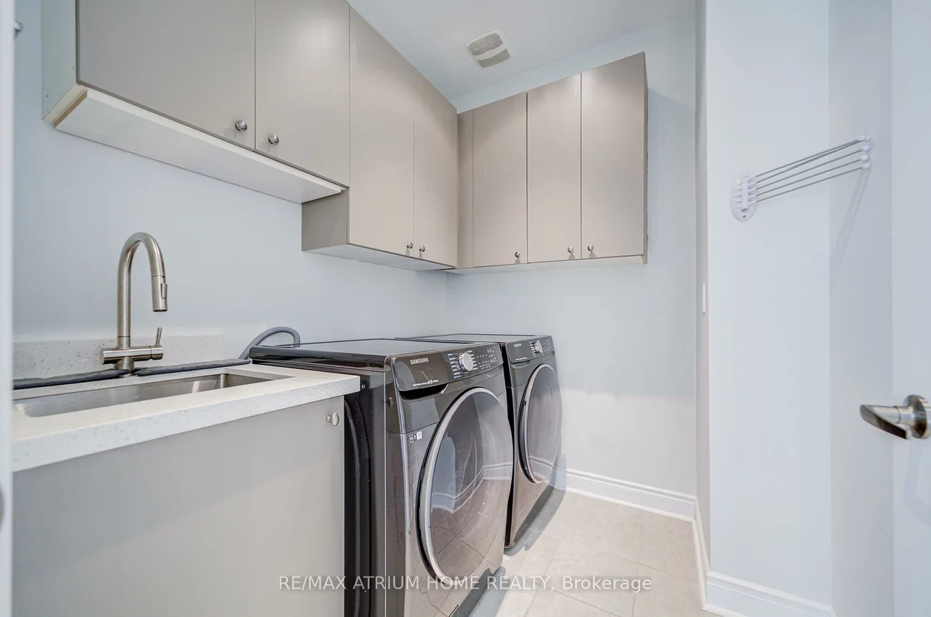 59, Gorman, Vellore Village, Vaughan