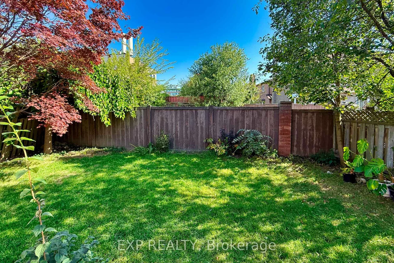 158, Millcroft, Brownridge, Vaughan