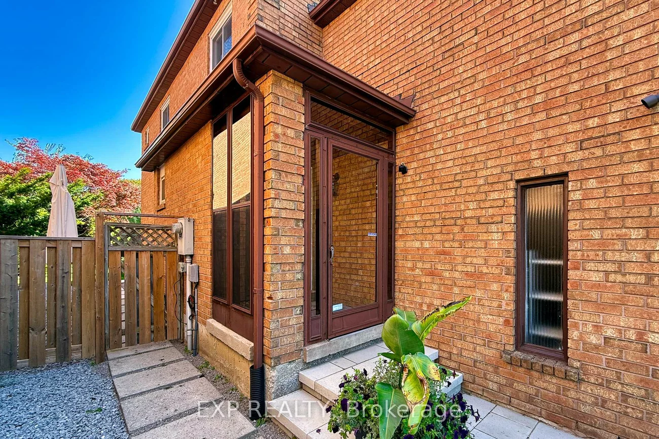 158, Millcroft, Brownridge, Vaughan