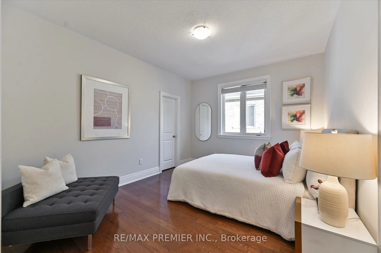 64, Heintzman, Patterson, Vaughan