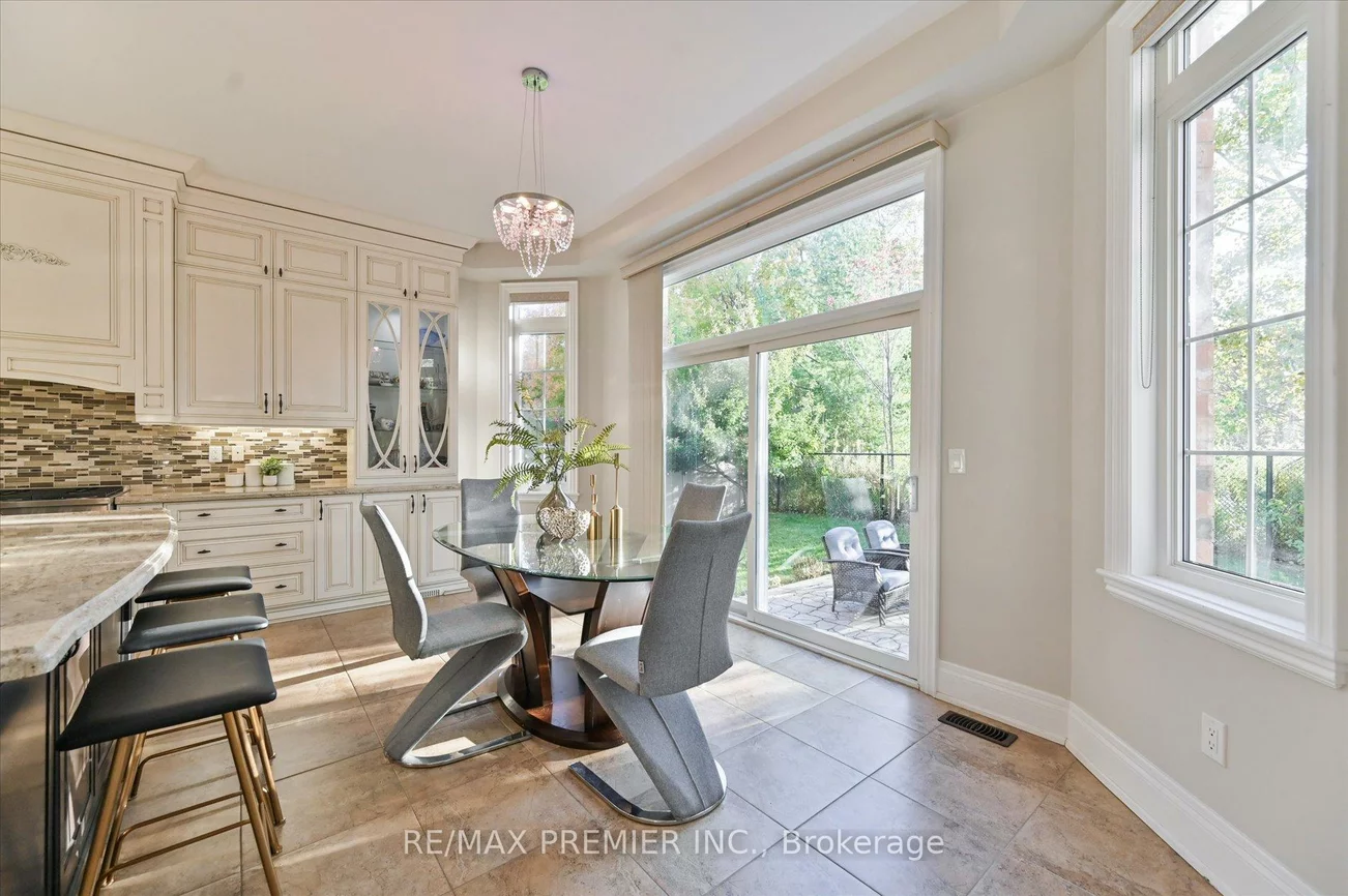 64, Heintzman, Patterson, Vaughan