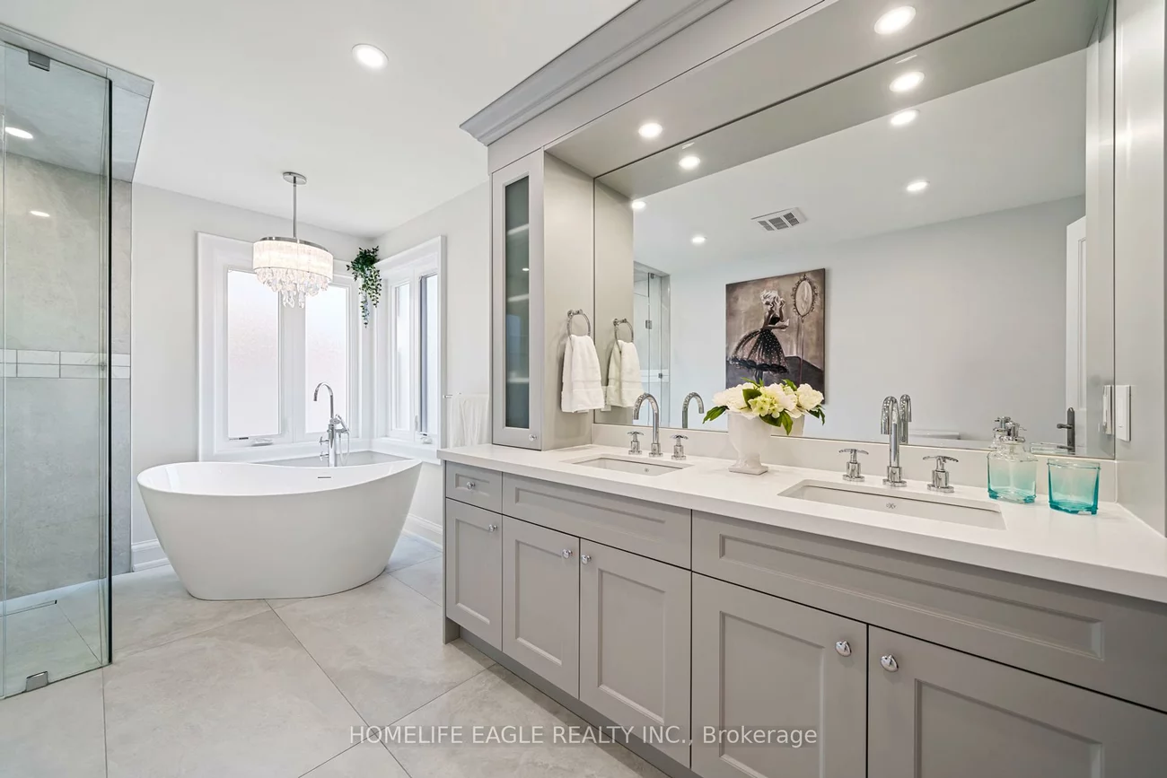 31, Modesto, Islington Woods, Vaughan