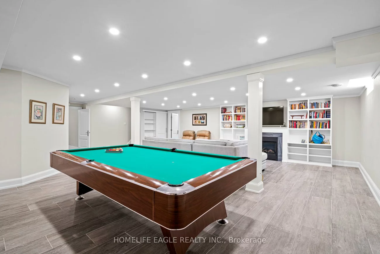 31, Modesto, Islington Woods, Vaughan