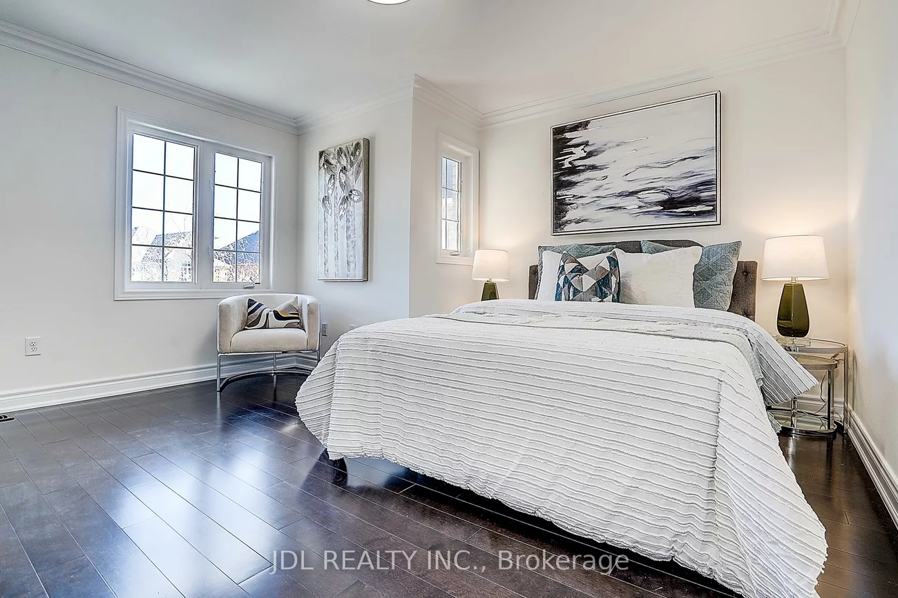 26, Santa Amato, Patterson, Vaughan