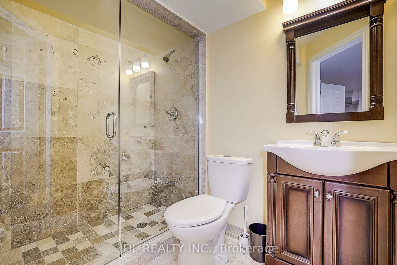 26, Santa Amato, Patterson, Vaughan