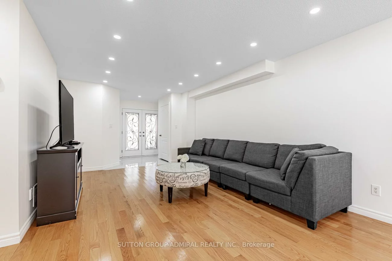 105, Prairie Dunes, Glen Shields, Vaughan