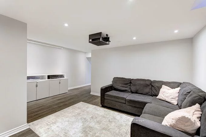 49, Humber Forest, Sonoma Heights, Vaughan