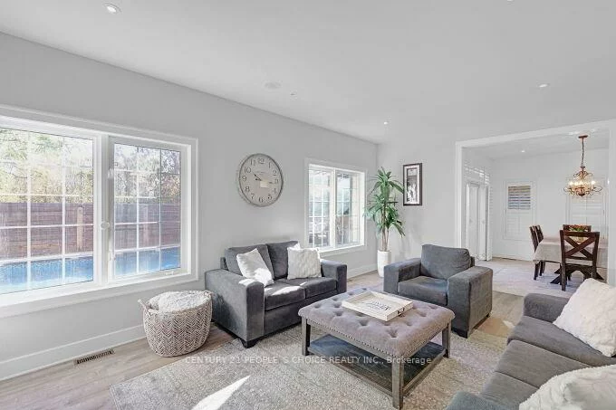 49, Humber Forest, Sonoma Heights, Vaughan