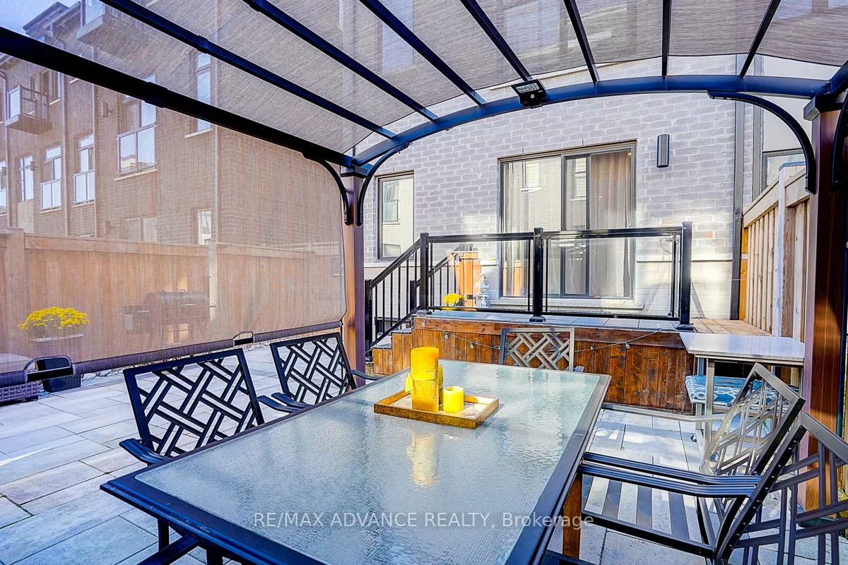 30, Laskin, Patterson, Vaughan