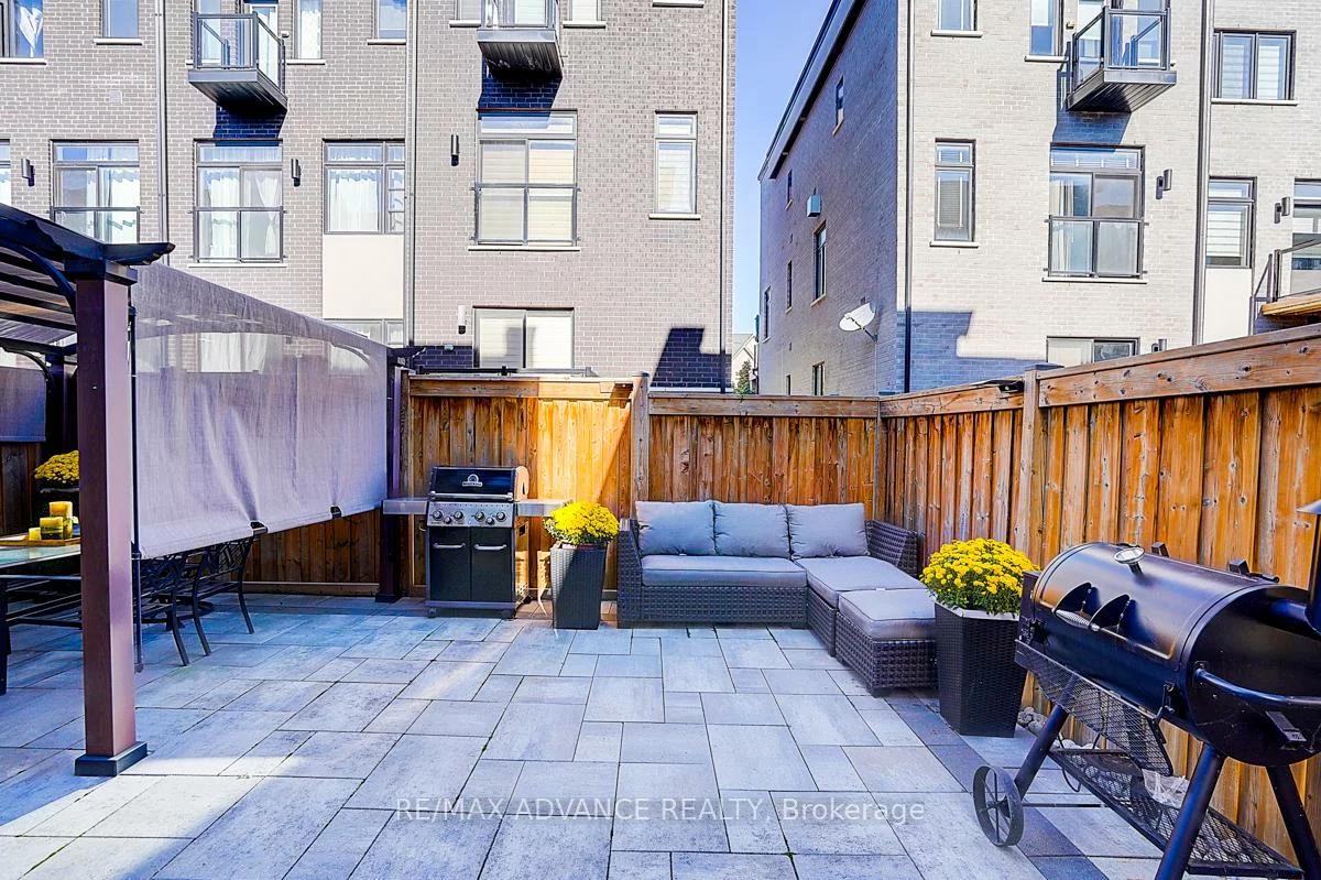 30, Laskin, Patterson, Vaughan