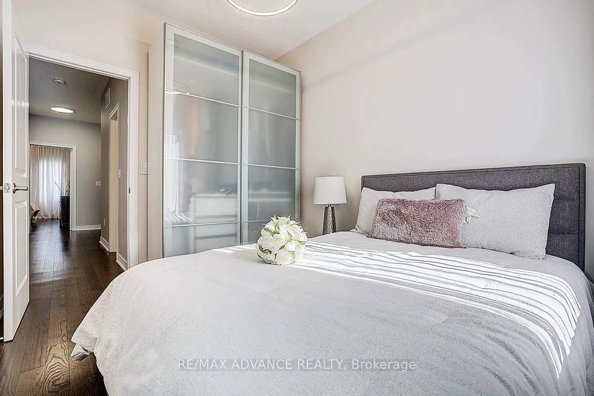 30, Laskin, Patterson, Vaughan