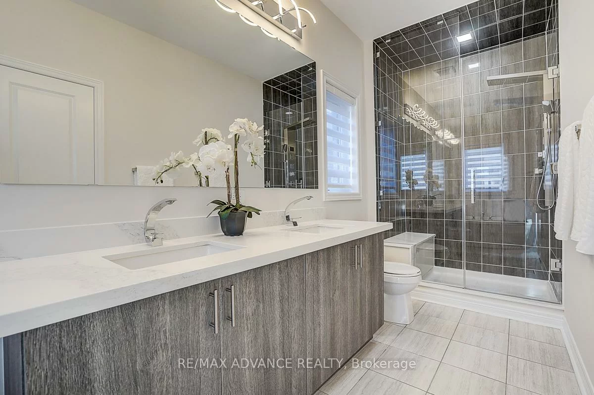 30, Laskin, Patterson, Vaughan