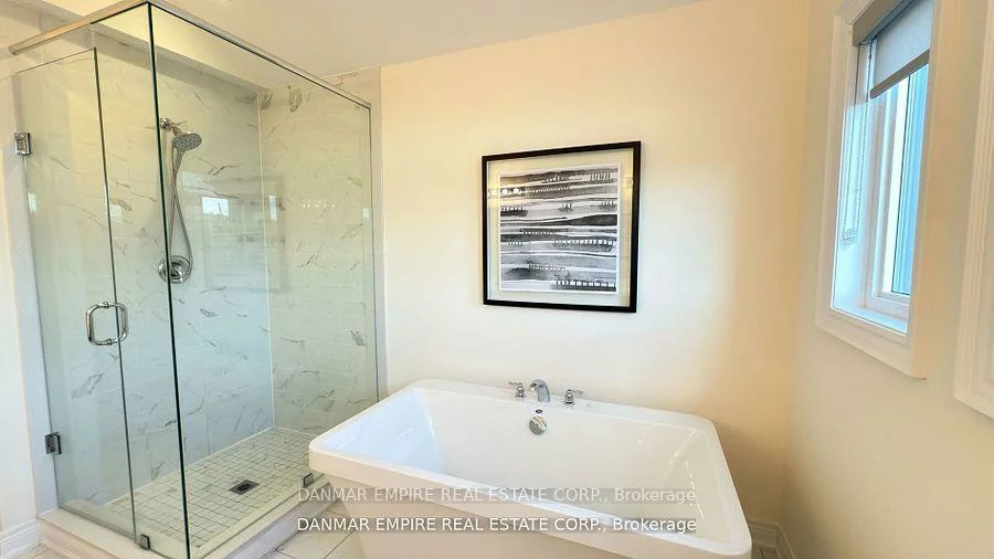 6, Hiawatha, Islington Woods, Vaughan