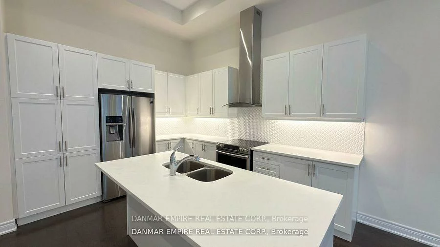 6, Hiawatha, Islington Woods, Vaughan